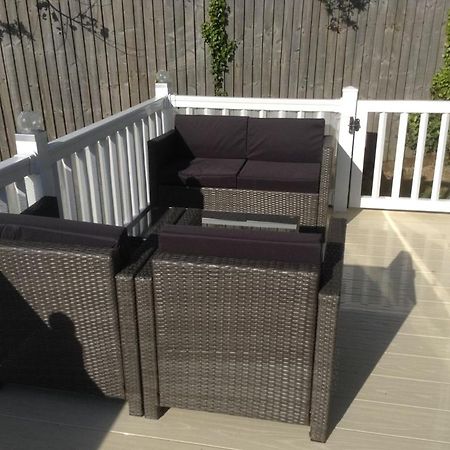 Mollys Retreat Pet Friendly Three Bed Caravan With Small Garden Newquay Bay Resort Quieter Area Of Park Εξωτερικό φωτογραφία